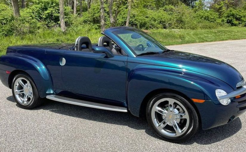 At $36,000, Could This Low-Mileage 2005 Chevy SSR Pick Up Your Spirits?